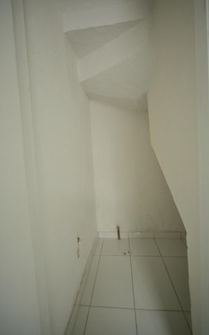 Casa à venda com 90m², 2 quartos e 1 vagaDespensa/depósito 