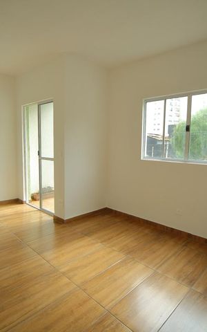 Casa à venda com 90m², 2 quartos e 1 vagaSala
