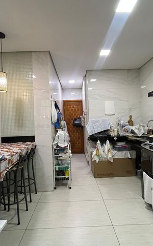 Apartamento à venda com 120m², 3 quartos e sem vaga Apartamento à venda com 120m², 3 quartos e sem vagaCozinha