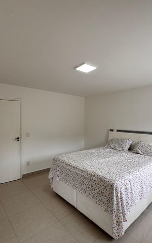 Casa de condomínio à venda com 480m², 6 quartos e 2 vagas Casa de condomínio à venda com 480m², 6 quartos e 2 vagasSuíte 4