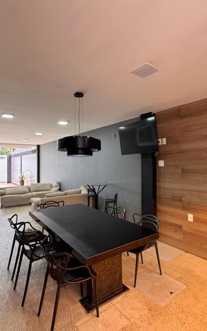Casa de condomínio à venda com 480m², 6 quartos e 2 vagas Casa de condomínio à venda com 480m², 6 quartos e 2 vagasVista externa