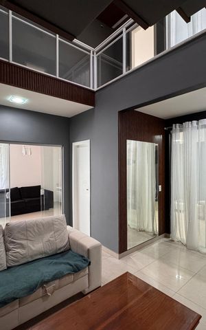 Casa de condomínio à venda com 480m², 6 quartos e 2 vagas Casa de condomínio à venda com 480m², 6 quartos e 2 vagasSala