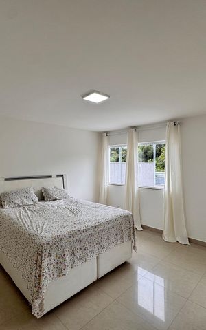Casa de condomínio à venda com 480m², 6 quartos e 2 vagas Casa de condomínio à venda com 480m², 6 quartos e 2 vagasSuíte 4