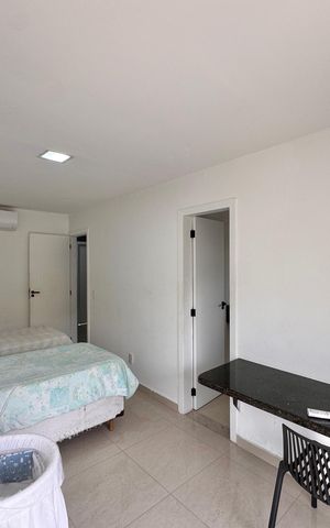 Casa de condomínio à venda com 480m², 6 quartos e 2 vagas Casa de condomínio à venda com 480m², 6 quartos e 2 vagasSuíte 2