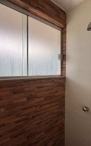 Casa de condomínio à venda com 480m², 6 quartos e 2 vagas Casa de condomínio à venda com 480m², 6 quartos e 2 vagasSuíte 4 - Banheiro