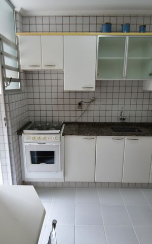 Apartamento para alugar com 65m², 2 quartos e 1 vagaCozinha