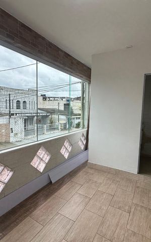 Casa para alugar com 70m², 2 quartos e sem vaga Casa para alugar com 70m², 2 quartos e sem vagaVaranda da Sala