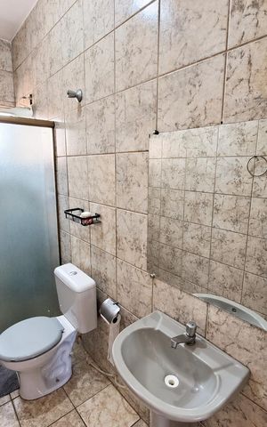 Casa para alugar com 123m², 3 quartos e 3 vagas Casa para alugar com 123m², 3 quartos e 3 vagasBanheiro