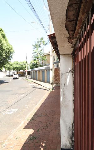Casa para alugar com 200m², 4 quartos e 3 vagasPlaquinha