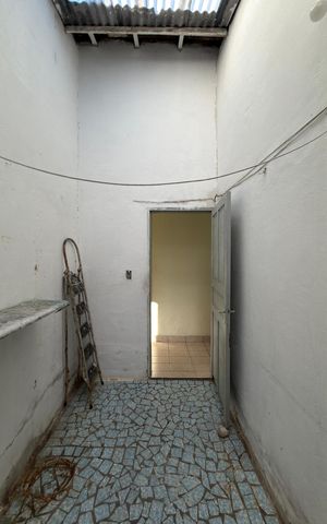 Casa à venda com 178m², 4 quartos e 1 vaga Casa à venda com 178m², 4 quartos e 1 vagaÁrea comum