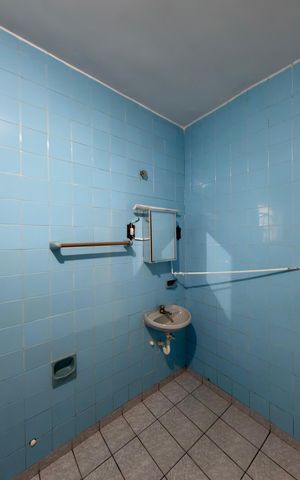 Casa à venda com 178m², 4 quartos e 1 vaga Casa à venda com 178m², 4 quartos e 1 vagaBanheiro Social 1