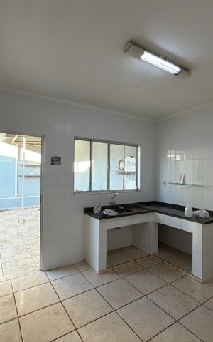 Casa à venda com 178m², 4 quartos e 1 vaga Casa à venda com 178m², 4 quartos e 1 vagaCozinha 1