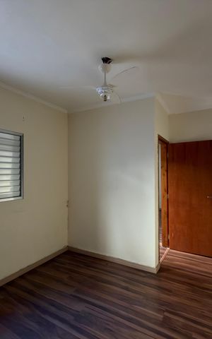Casa à venda com 178m², 4 quartos e 1 vaga Casa à venda com 178m², 4 quartos e 1 vagaQuarto 3