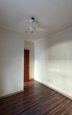 Casa à venda com 178m², 4 quartos e 1 vaga Casa à venda com 178m², 4 quartos e 1 vagaQuarto 3