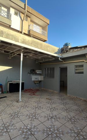 Casa à venda com 178m², 4 quartos e 1 vaga Casa à venda com 178m², 4 quartos e 1 vagaEspaço Gourmet