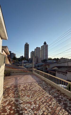 Casa à venda com 178m², 4 quartos e 1 vaga Casa à venda com 178m², 4 quartos e 1 vagaSala Varanda
