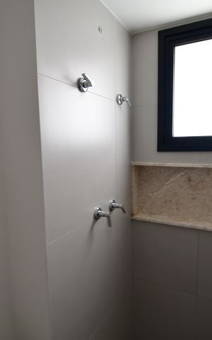 Apartamento à venda com 91m², 2 quartos e 2 vagasBanheiro
