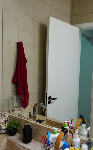 Casa à venda com 156m², 3 quartos e 2 vagasBanheiro Social