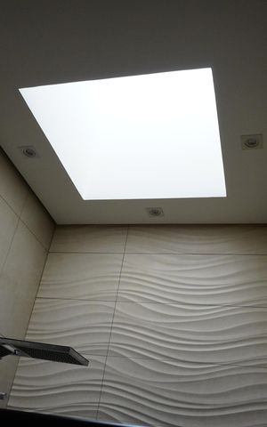 Casa à venda com 156m², 3 quartos e 2 vagasBanheiro Social