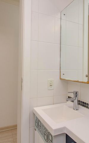 Apartamento para alugar com 124m², 3 quartos e 1 vaga Apartamento para alugar com 124m², 3 quartos e 1 vagaBanheiro Social