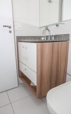 Apartamento para alugar com 70m², 2 quartos e 1 vaga Apartamento para alugar com 70m², 2 quartos e 1 vagaBanheiro da Suíte