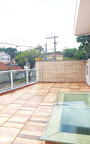 Casa para alugar com 200m², 3 quartos e 4 vagasVaranda da suíte