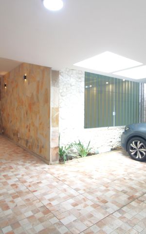 Casa para alugar com 200m², 3 quartos e 4 vagasGaragem