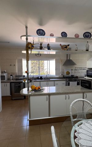 Casa de condomínio para alugar com 1200m², 3 quartos e 4 vagas