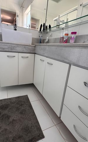 Casa de condomínio para alugar com 1200m², 3 quartos e 4 vagas