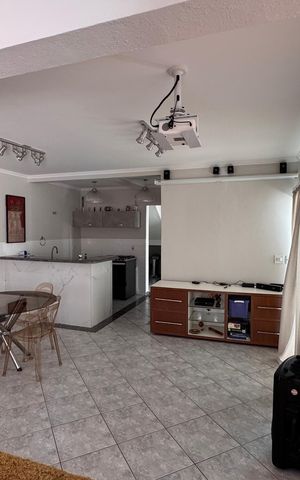 Casa de condomínio para alugar com 1200m², 3 quartos e 4 vagas