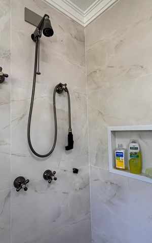 Casa de condomínio para alugar com 1200m², 3 quartos e 4 vagas