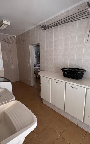 Casa de condomínio para alugar com 1200m², 3 quartos e 4 vagas