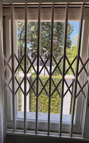 Casa de condomínio para alugar com 1200m², 3 quartos e 4 vagas