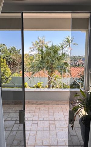 Casa de condomínio para alugar com 1200m², 3 quartos e 4 vagas