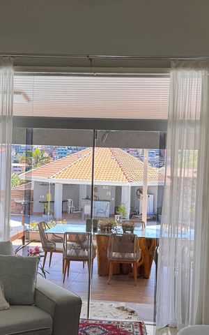 Casa de condomínio para alugar com 1200m², 3 quartos e 4 vagas