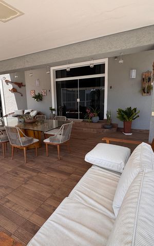 Casa de condomínio para alugar com 1200m², 3 quartos e 4 vagas