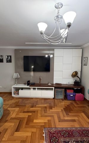 Casa de condomínio para alugar com 1200m², 3 quartos e 4 vagas