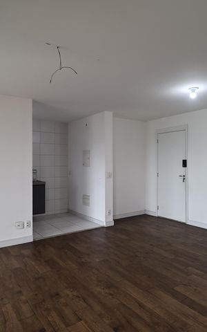 Apartamento à venda com 68m², 2 quartos e 1 vaga Apartamento à venda com 68m², 2 quartos e 1 vagaSala