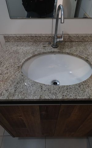 Apartamento à venda com 68m², 2 quartos e 1 vaga Apartamento à venda com 68m², 2 quartos e 1 vagaBanheiro da Suíte