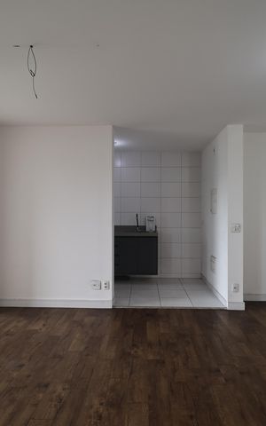 Apartamento à venda com 68m², 2 quartos e 1 vaga Apartamento à venda com 68m², 2 quartos e 1 vagaSala