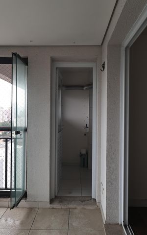 Apartamento à venda com 68m², 2 quartos e 1 vaga Apartamento à venda com 68m², 2 quartos e 1 vagaSacada