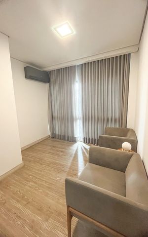 Casa à venda com 400m², 3 quartos e 6 vagas Casa à venda com 400m², 3 quartos e 6 vagasQuarto