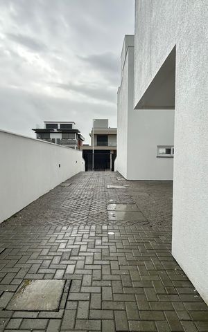 Casa para alugar com 92m², 2 quartos e 1 vaga Casa para alugar com 92m², 2 quartos e 1 vagaGaragem