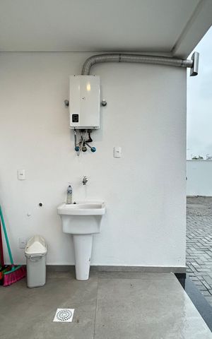 Casa para alugar com 92m², 2 quartos e 1 vaga Casa para alugar com 92m², 2 quartos e 1 vagaÁrea de Serviço