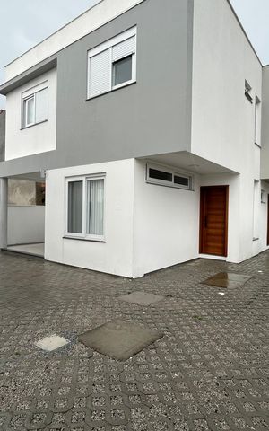 Casa para alugar com 92m², 2 quartos e 1 vaga Casa para alugar com 92m², 2 quartos e 1 vagaFachada