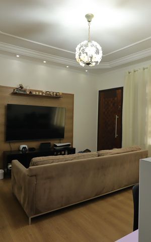 Casa à venda com 148m², 2 quartos e 2 vagasSala