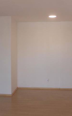 Apartamento para alugar com 70m², 2 quartos e 2 vagasSala