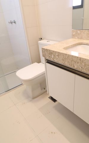 Apartamento para alugar com 135m², 3 quartos e 2 vagasBanheiro do Quarto 1