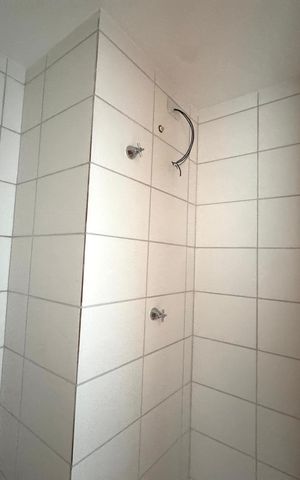 Apartamento à venda com 36m², 2 quartos e 1 vaga Apartamento à venda com 36m², 2 quartos e 1 vagaBanheiro