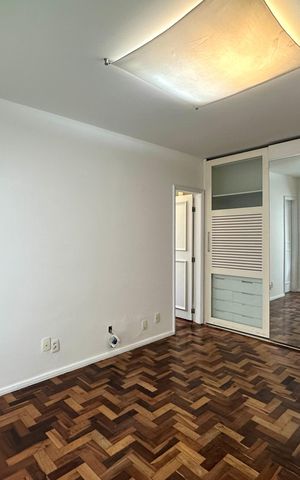 Apartamento para alugar com 133m², 2 quartos e 1 vaga